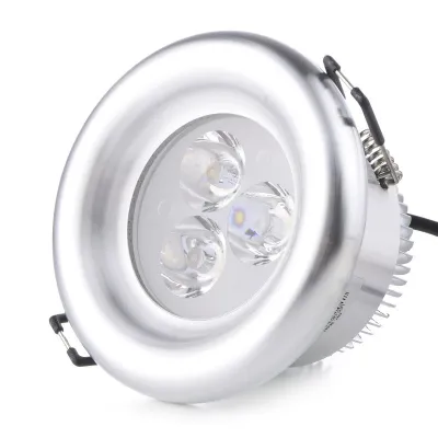 Светильник точечный LED-160 3x1W SN Brille