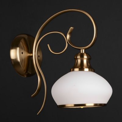 Бра Brille BKL-340W/1 E27